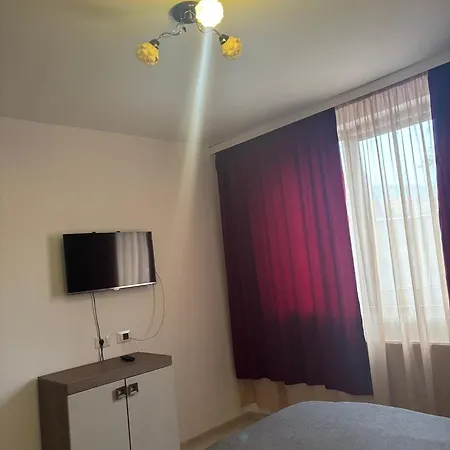 Km 0 * Piatra Neamţ